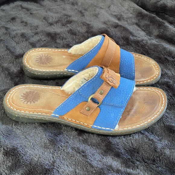 UGG flip flop sandals sz 10 excellent condition - Picture 1 of 4